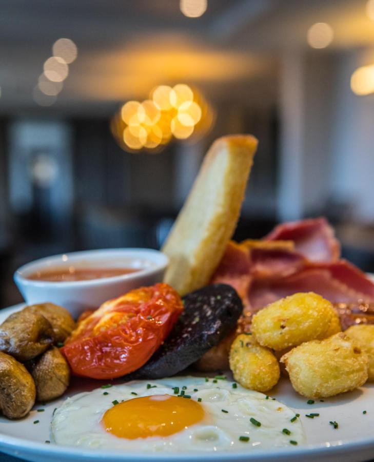 Boulevard Hotel Blackpool Exteriör bild A tapas plate