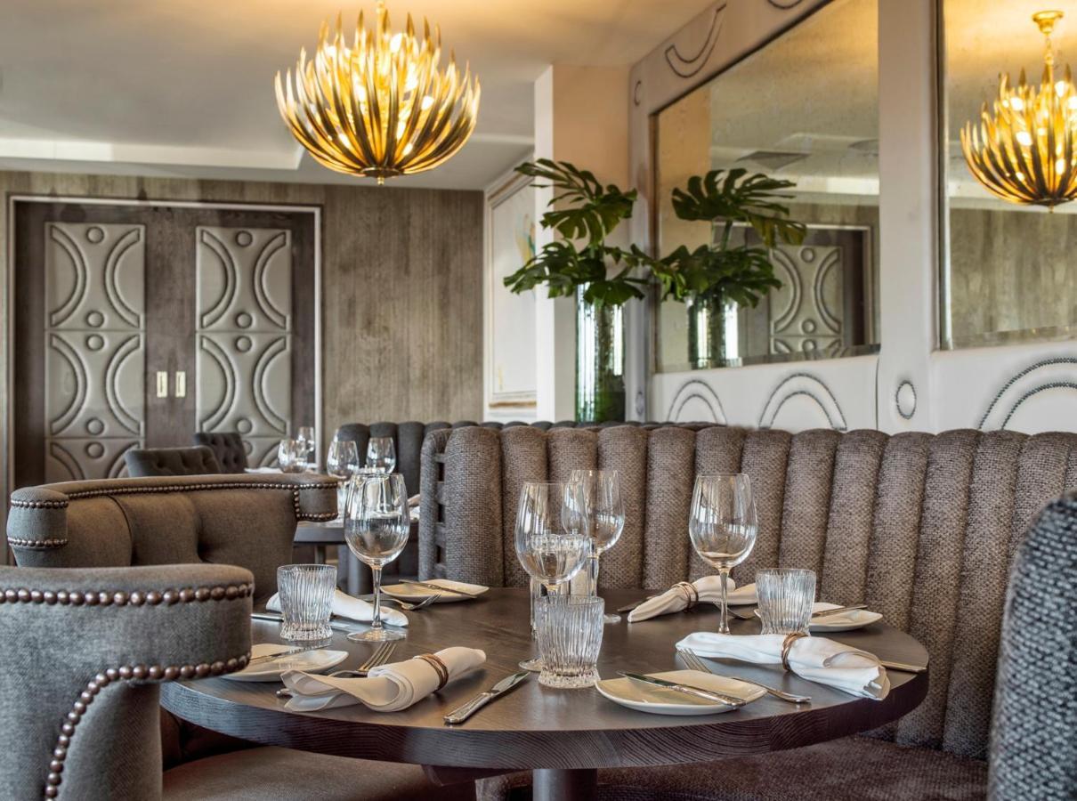 Boulevard Hotel Blackpool Exteriör bild Interior of the restaurant