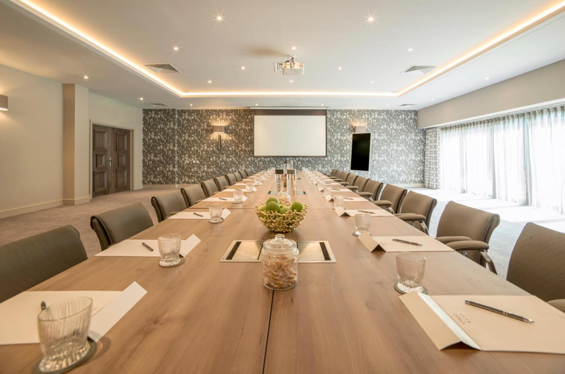 Boulevard Hotel Blackpool Exteriör bild The Boardroom at The Grove